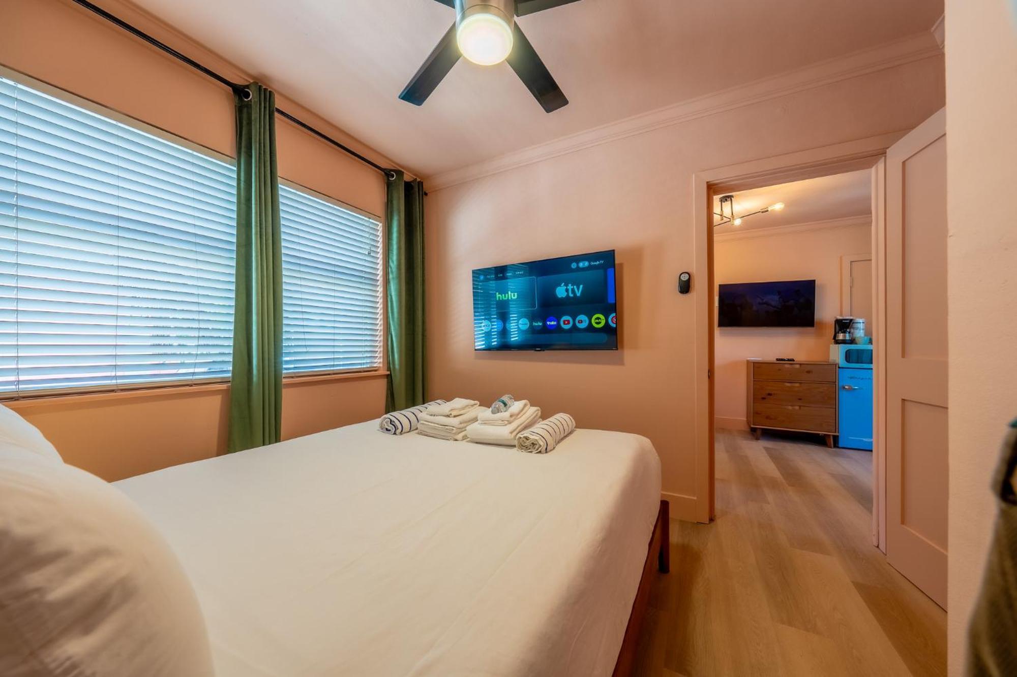 Monaco Vacation Rentals 克利尔沃特 外观 照片