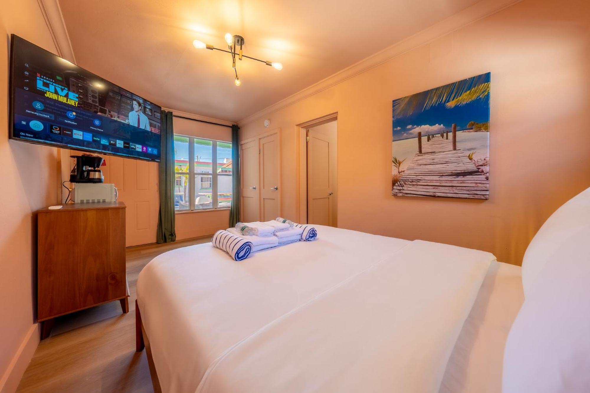 Monaco Vacation Rentals 克利尔沃特 外观 照片