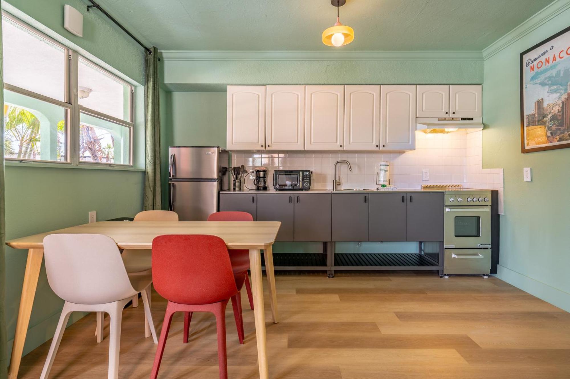 Monaco Vacation Rentals 克利尔沃特 外观 照片