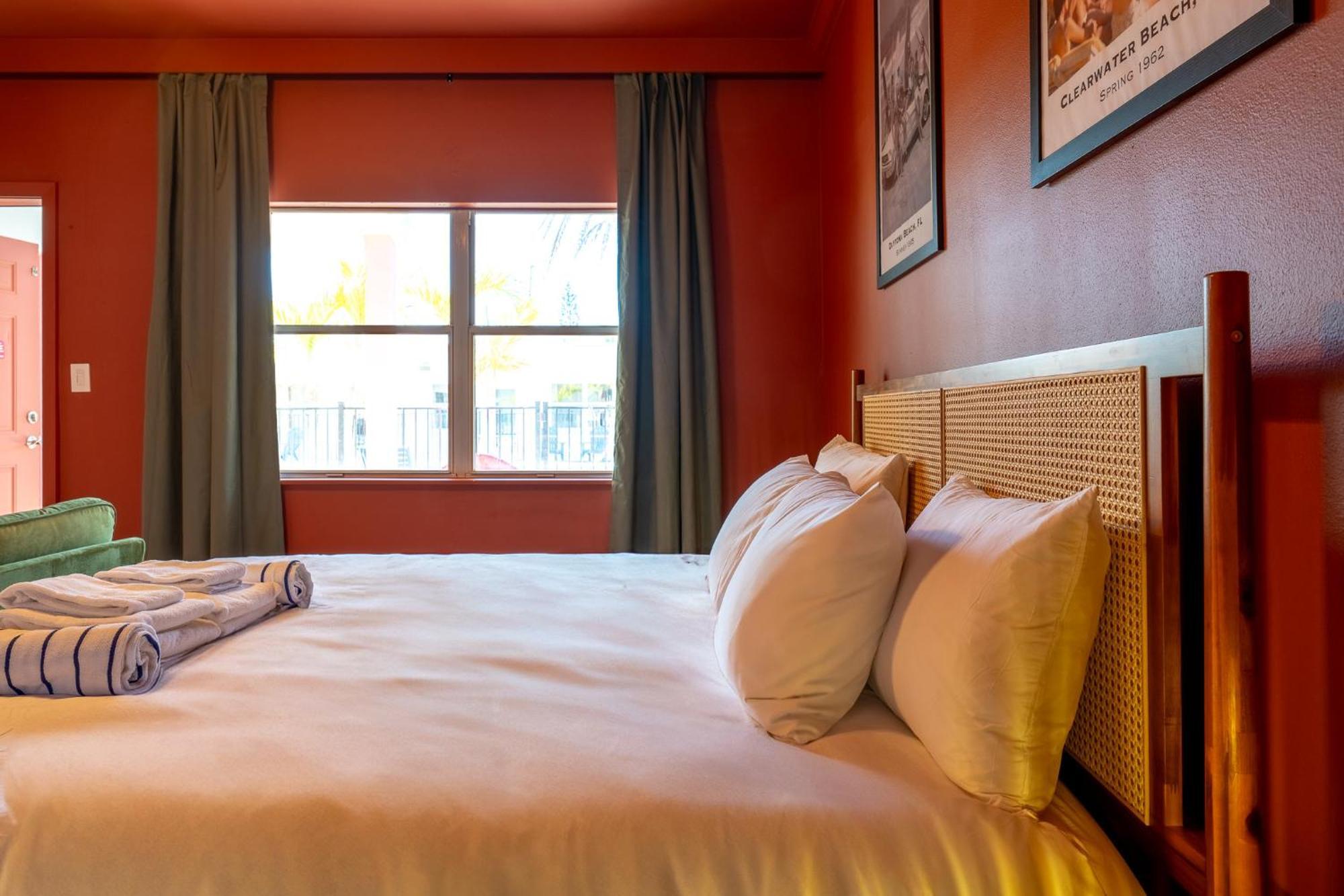 Monaco Vacation Rentals 克利尔沃特 外观 照片