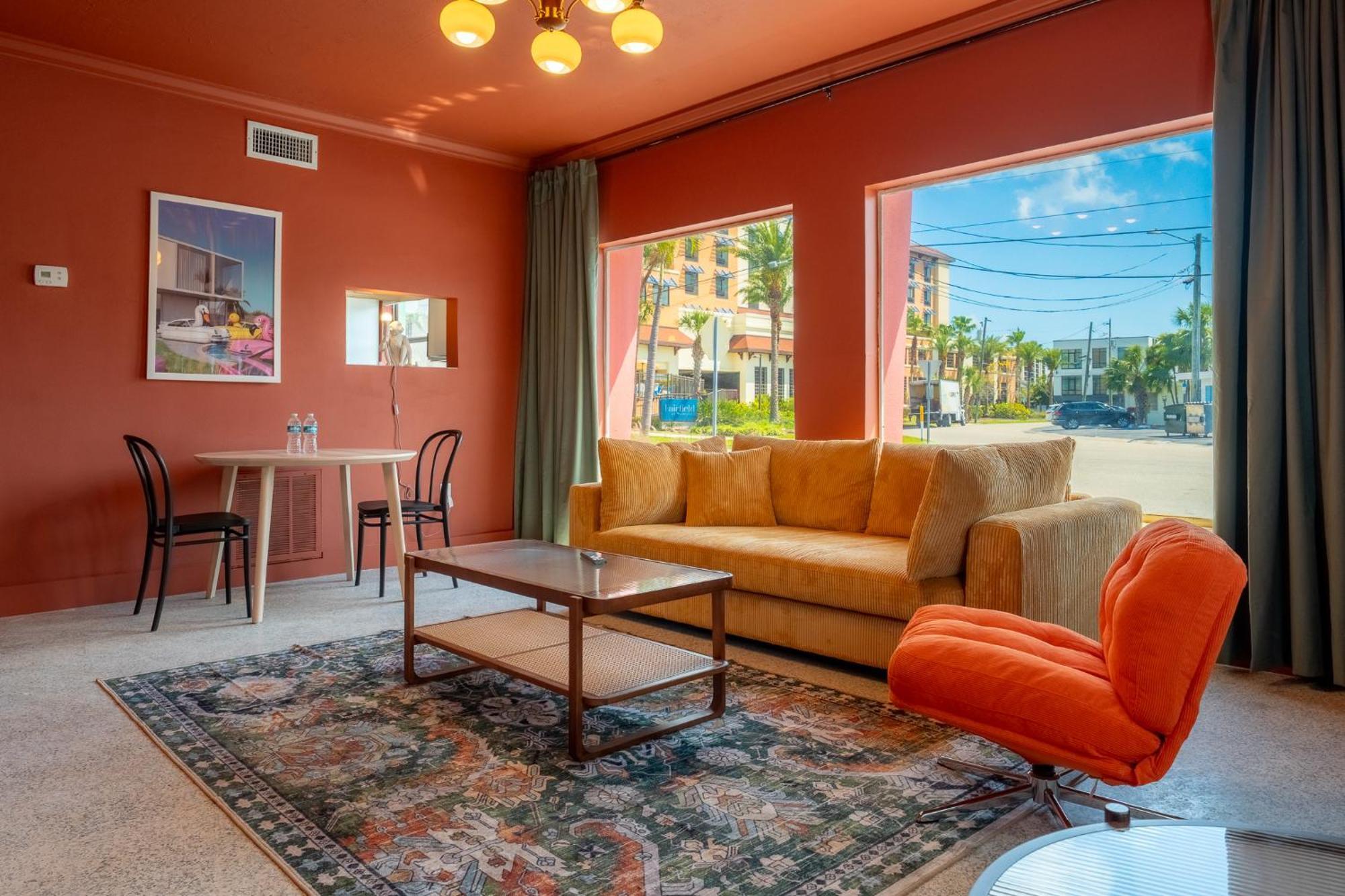 Monaco Vacation Rentals 克利尔沃特 外观 照片