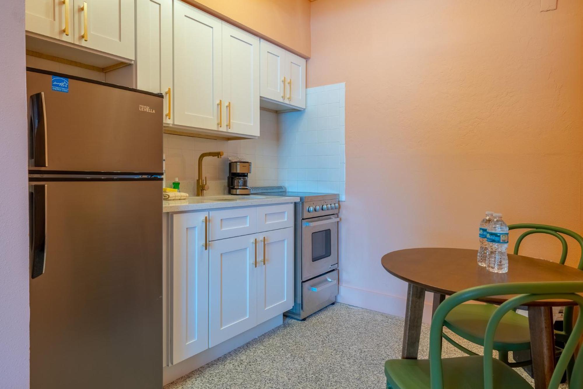 Monaco Vacation Rentals 克利尔沃特 外观 照片