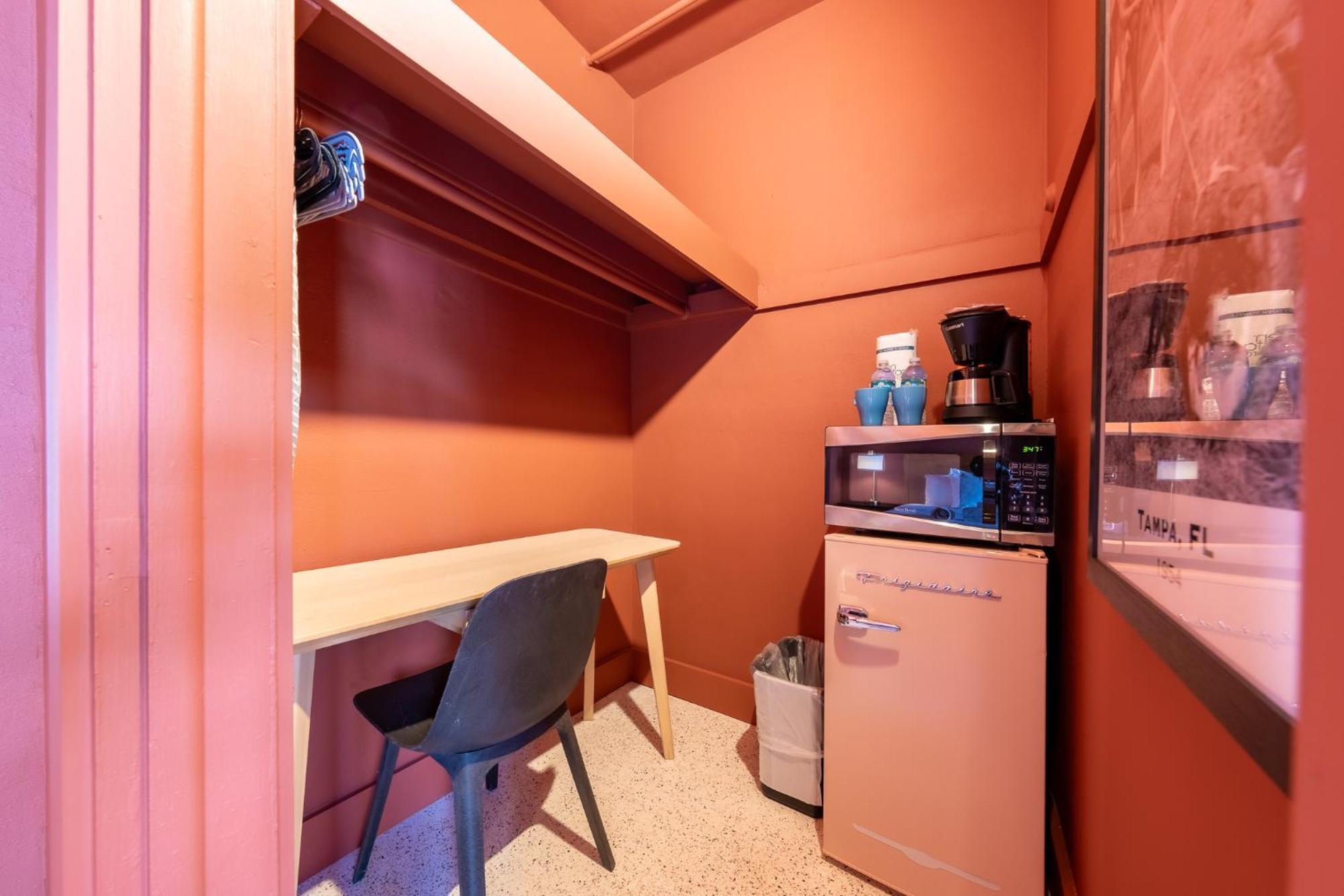 Monaco Vacation Rentals 克利尔沃特 外观 照片