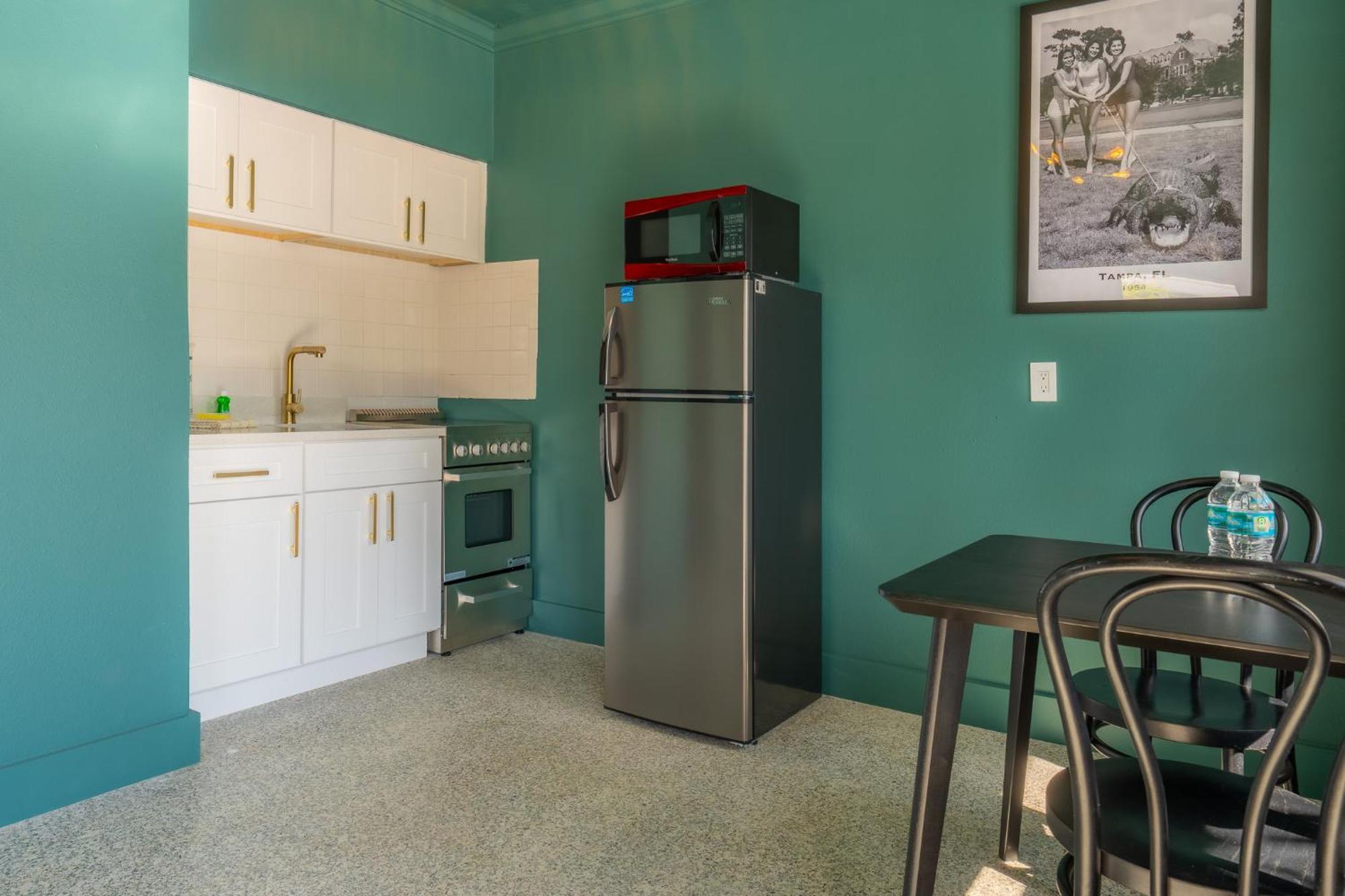 Monaco Vacation Rentals 克利尔沃特 外观 照片