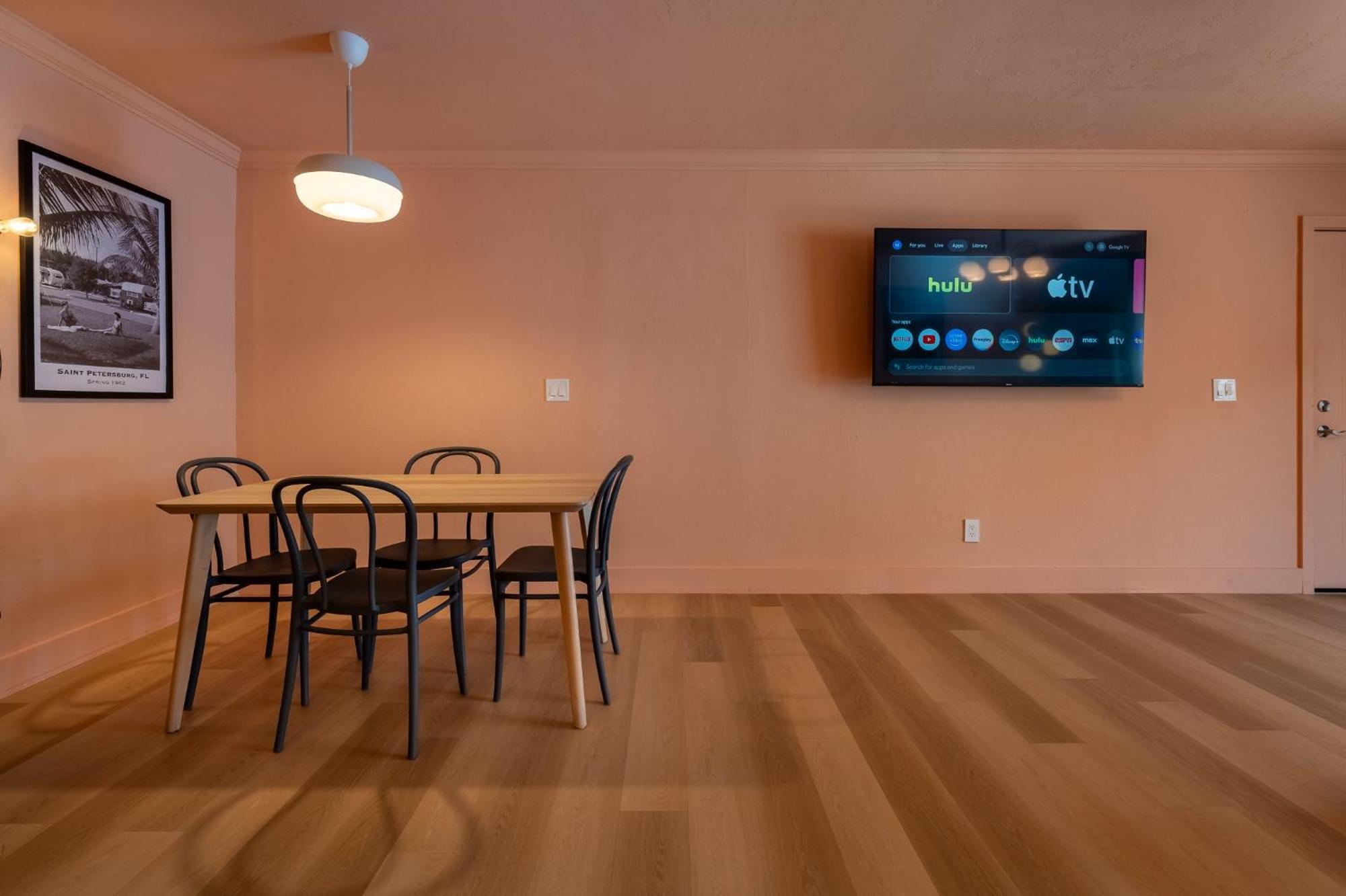 Monaco Vacation Rentals 克利尔沃特 外观 照片