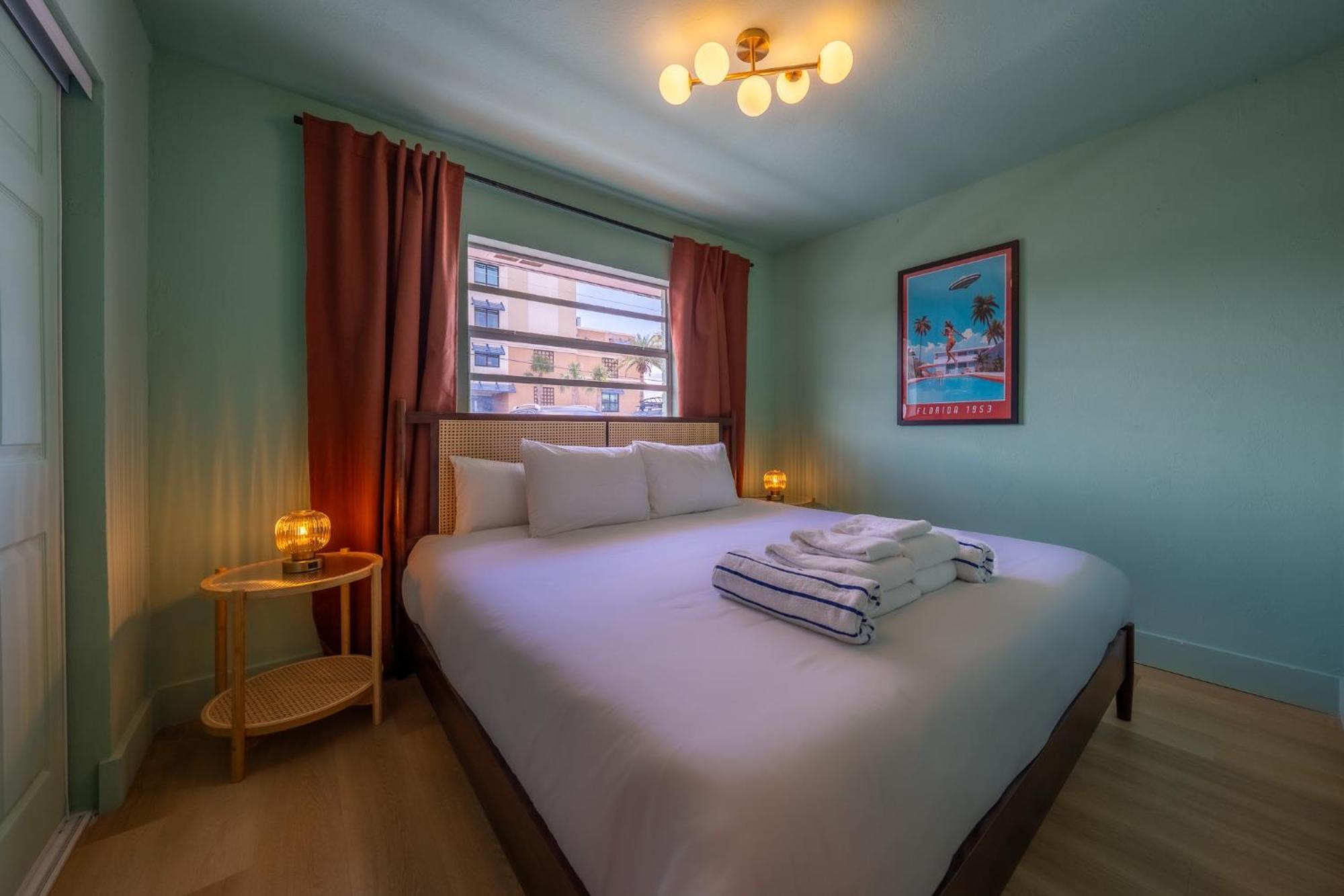 Monaco Vacation Rentals 克利尔沃特 外观 照片